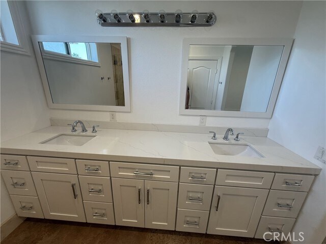 Building Photo - 14695 Candeda Pl