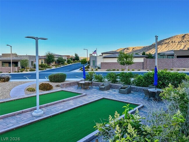 Building Photo - 6714 Desert Crimson St