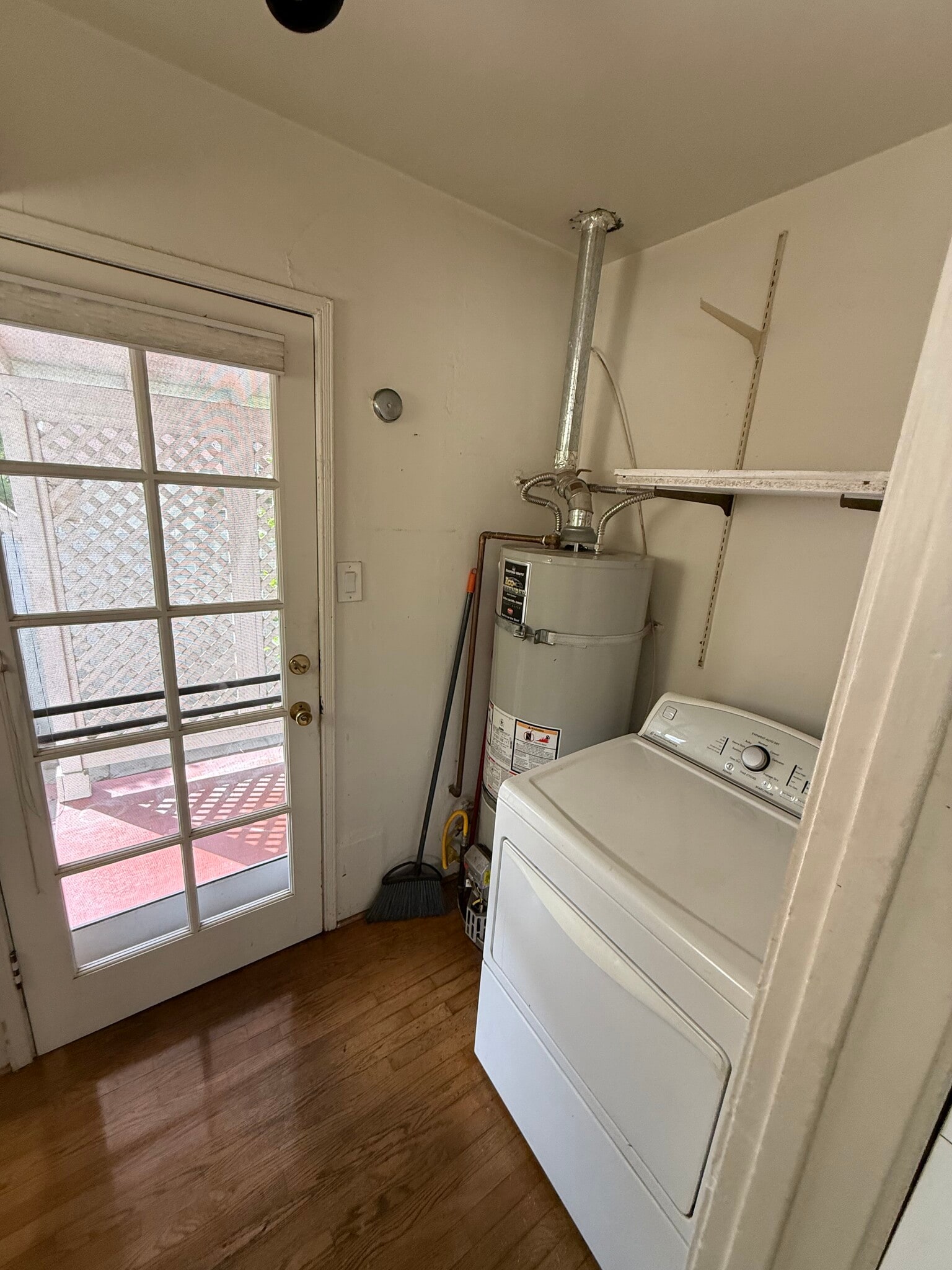 Building Photo - 11636 Valley Spring Ln