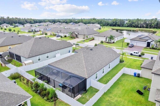 Building Photo - 12444 Brick Cobblestone Dr