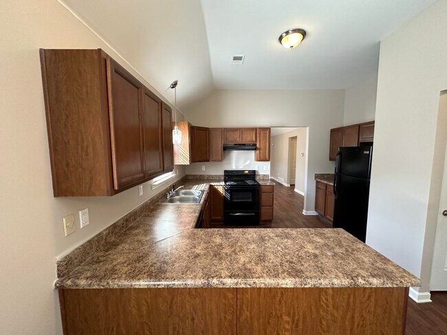 Building Photo - 1311 Crosstown Ct