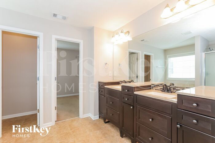 Building Photo - 1217 River Rush Ln NE