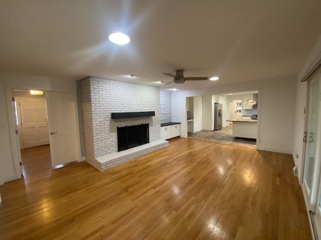 Family Room - 8824 Oneal Rd