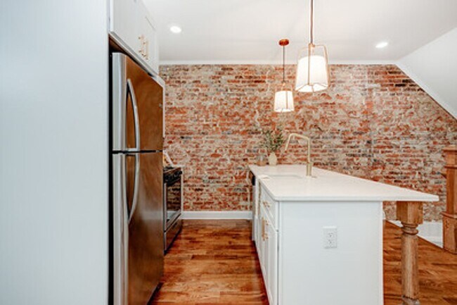 Building Photo - 513 Cobbs Creek Pkwy