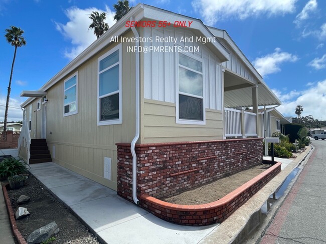 Building Photo - 141 Douglas Dr
