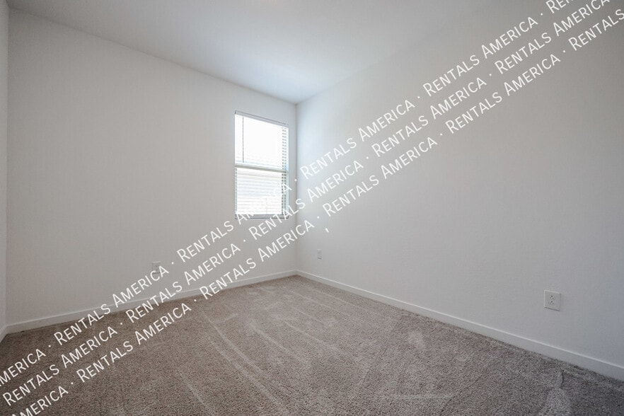 Building Photo - 41615 W Cathedral Rock Pass