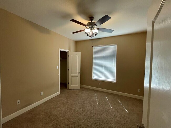 Building Photo - 3001 Lombardi Way