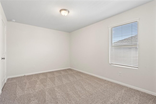 Building Photo - 104 Greenthread Dr