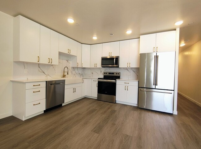 Building Photo - 16852 N Idaho Center Blvd