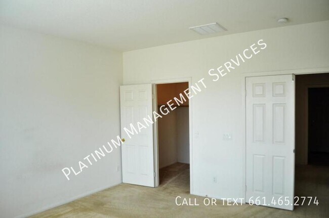 Building Photo - 4528 Jade Ct
