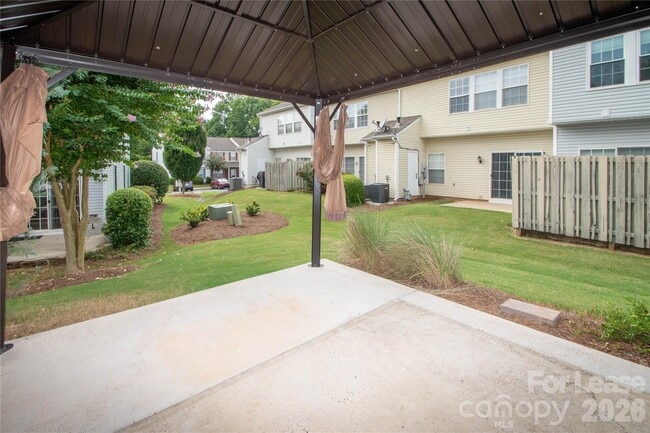 Building Photo - 3148 Mannington Dr