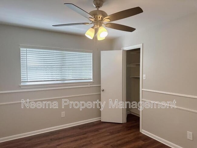 Building Photo - 6226 Allentown Dr