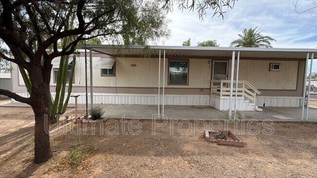 Building Photo - 2067 E Charleston Ave