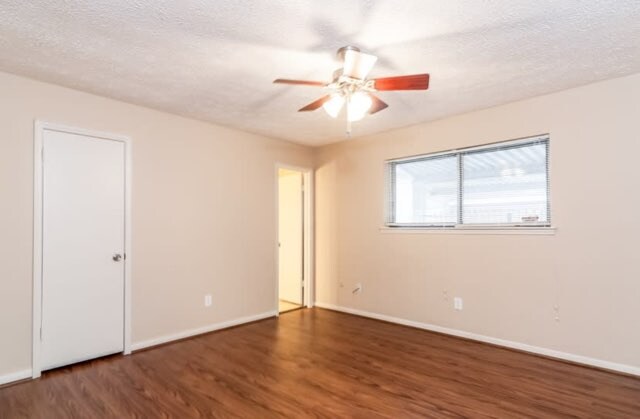 Building Photo - 10127 Sagerock Dr