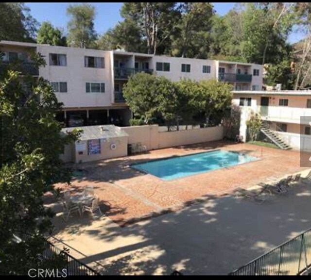 Building Photo - 2940 N Verdugo Rd