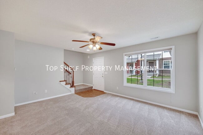Building Photo - 9125 Greenspire Dr