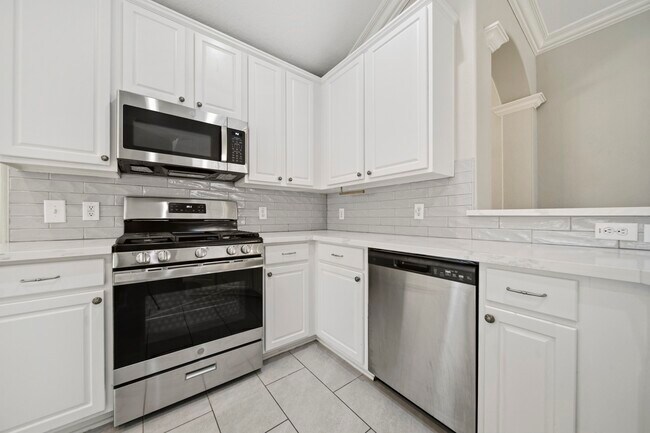 Building Photo - 3907 Plum Hill Ln