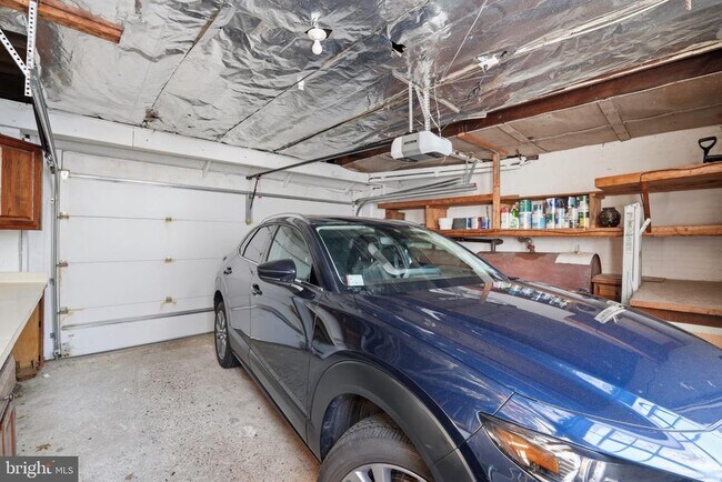 Building Photo - 1635 35th St NW