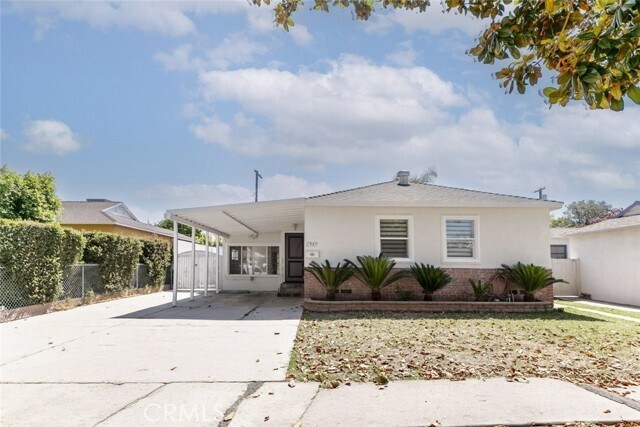 Primary Photo - 7940 Stansbury Ave
