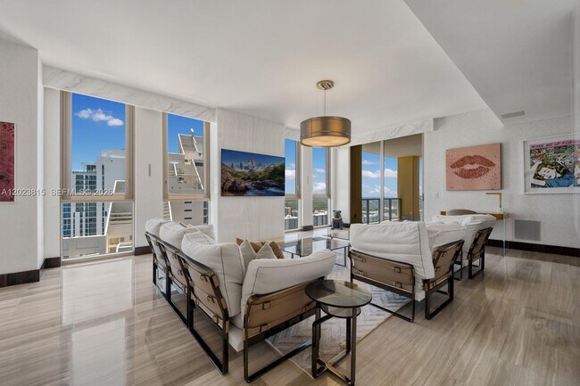 Building Photo - 17749 Collins Ave