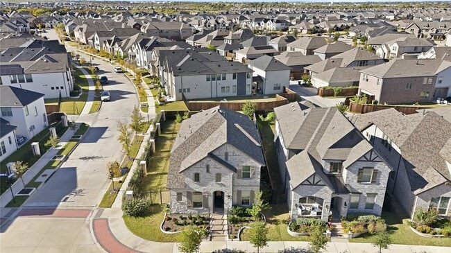 Building Photo - 4424 English Maple Dr