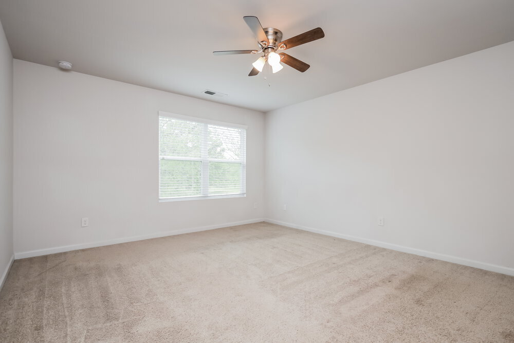 Building Photo - 371 Hamilton Pointe Dr