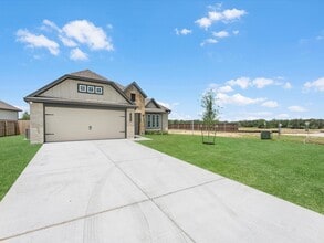 Building Photo - 10602 Burgundy Berry Wy