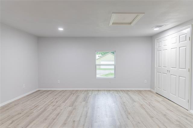 Building Photo - 209 Pecan St