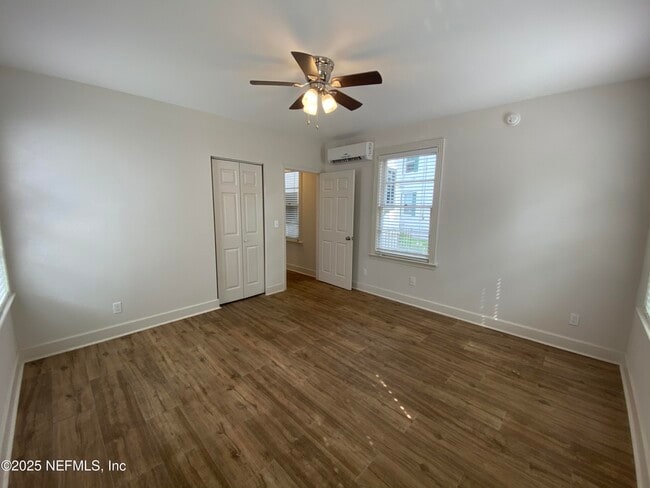 Building Photo - 1639 Larue Ave