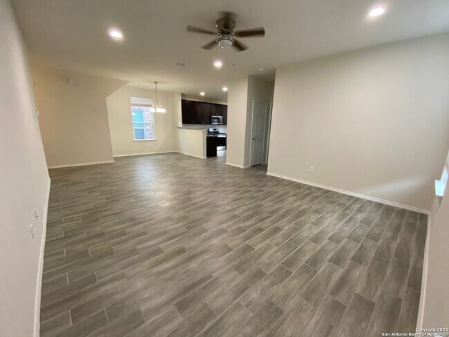 Building Photo - 11834 Burnett Rnch