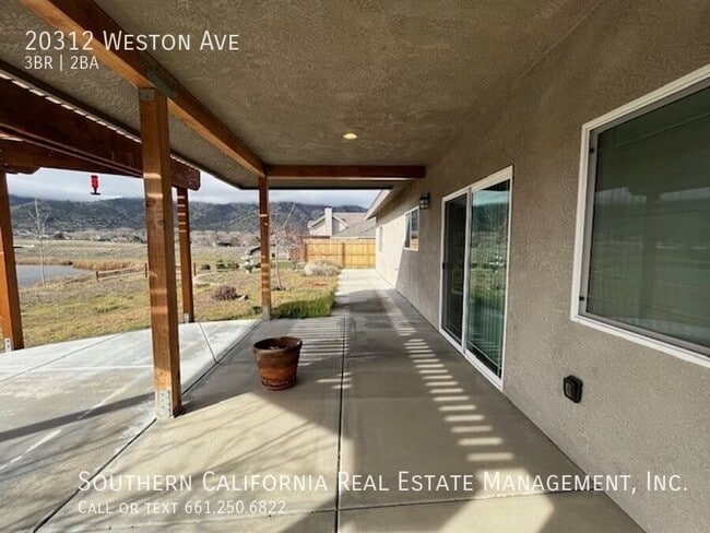 Building Photo - 20312 Weston Ave