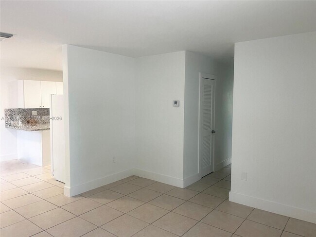 Building Photo - 1244 NW 32nd Pl