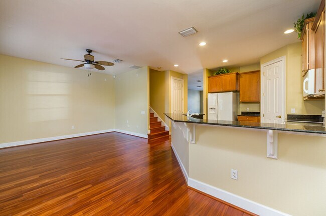 Building Photo - 10304 Saville Rowe Ln