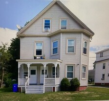 Building Photo - 19 North Ave