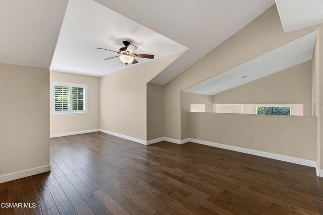Building Photo - 406 Granite Hills St
