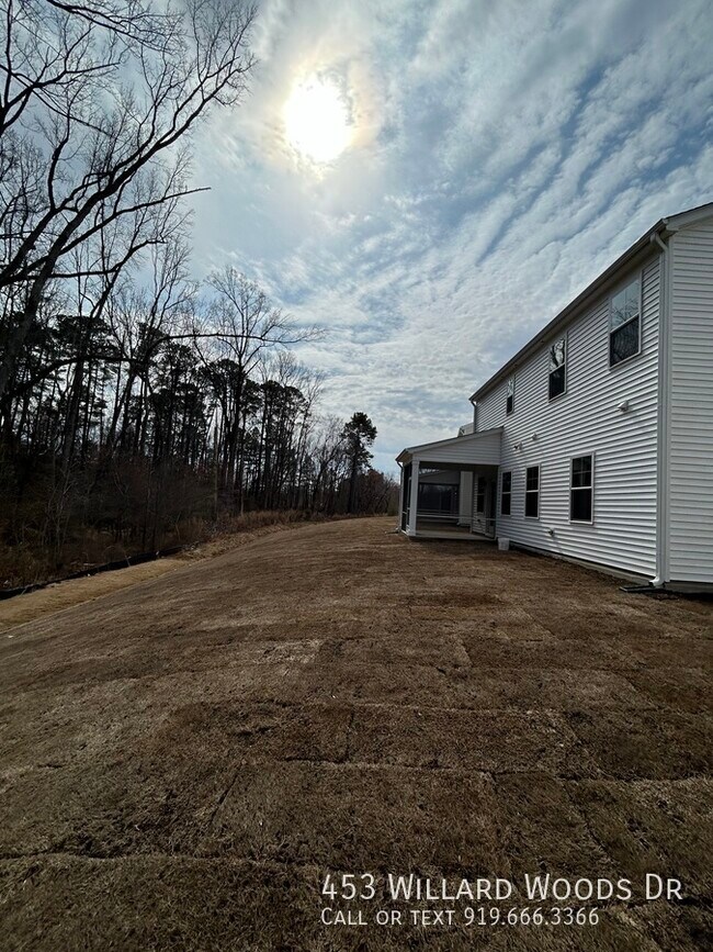 Building Photo - 453 Willard Wds Dr