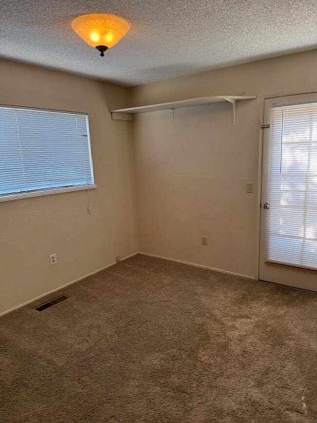 Building Photo - Rental in Northwest Reno!