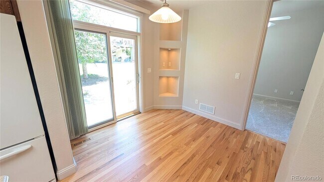 Building Photo - 2795 Stonewall Heights