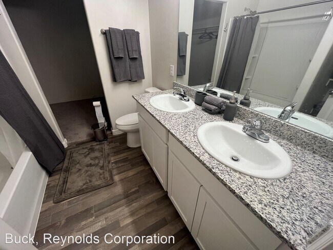 Building Photo - 3 br, 2.5 bath House - 531 Ramar Rd.