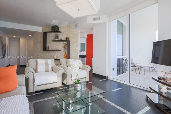 Building Photo - 18201 Collins Ave