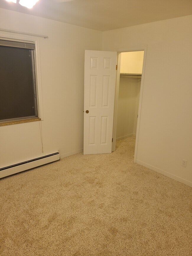 Building Photo - 1315 Kirkwood Dr