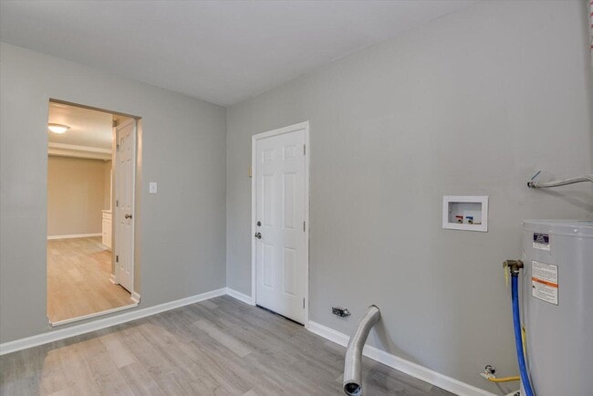 Building Photo - 3635 Spanish Trace Dr