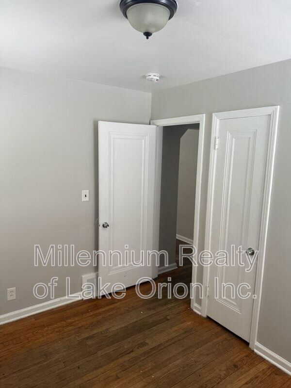 Building Photo - 14663 Jacob Ave