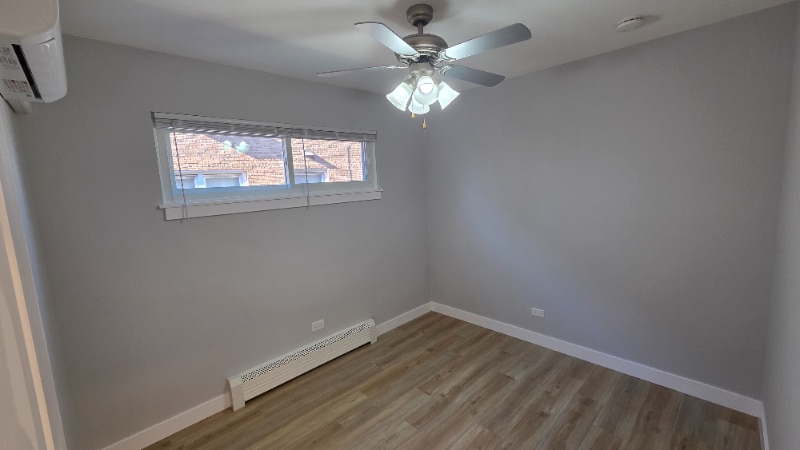 Building Photo - 8023 W Churchill Ave