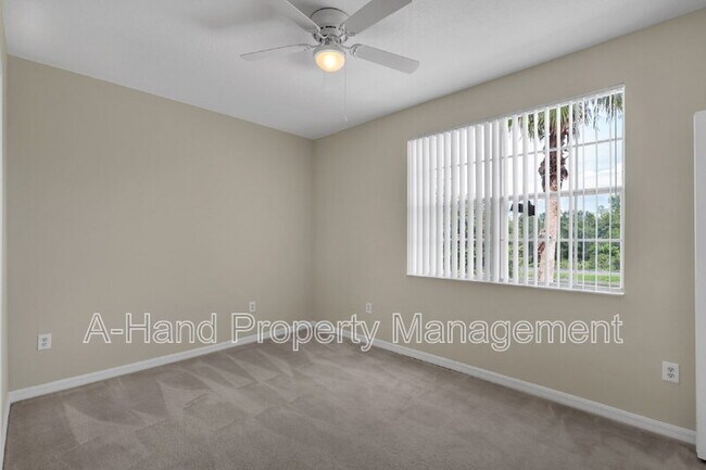 Building Photo - 1413 Retreat Cir