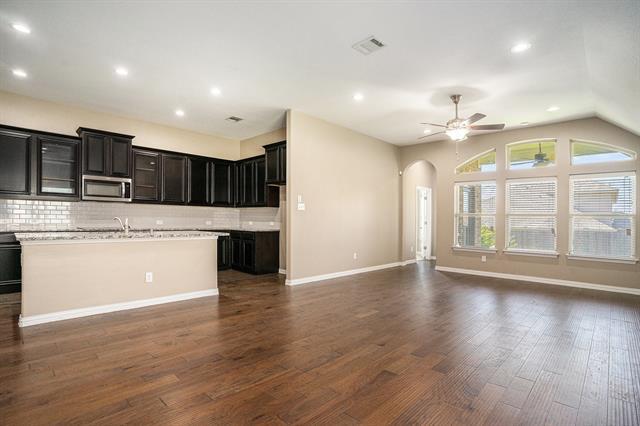 Building Photo - 430 Rockaway Dr