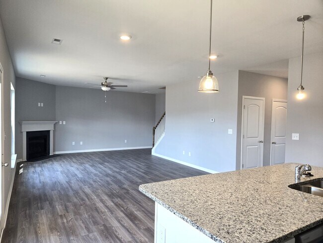 Building Photo - Masterson Hills  20260506