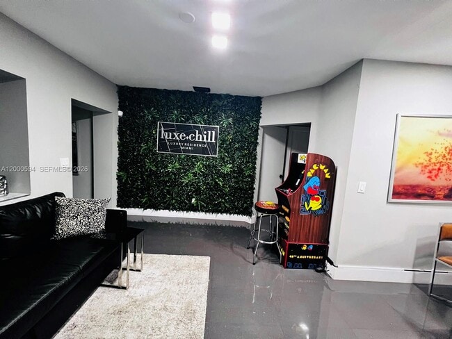 Building Photo - 2990 NW 50th St