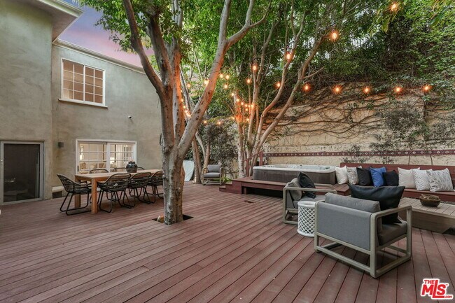 Building Photo - 6609 Whitley Terrace