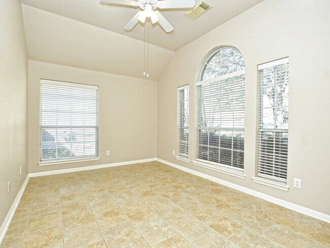 Building Photo - 1702 Buttercup Creek Blvd